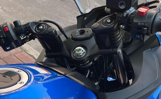 私のGSX250R紹介！おすすめカスタム！マフラーやスクリーン、ついでに足つきも。