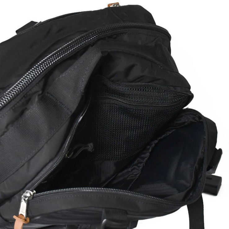 おしゃれなおすすめ30L大型リュック!普段使いからアウトドアでも活躍のグレゴリージャーニーマンV2!丈夫なYKK#10ジッパーを使用したメインコンパートメント