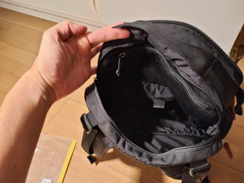 おしゃれなおすすめ30L大型リュック!普段使いからアウトドアでも活躍のグレゴリージャーニーマンV2!使い勝手や初代との違いも!