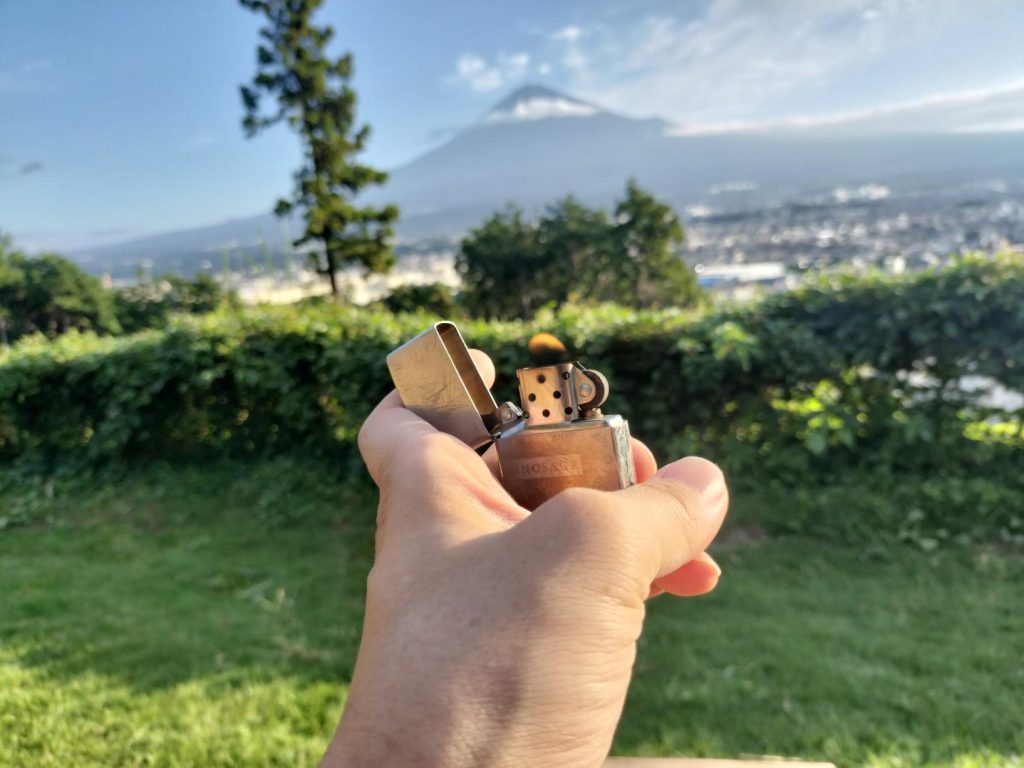 最後に行き着いた、キャンプで活躍!アウトドアで最強おしゃれでおすすめ人気のライターはこれ。