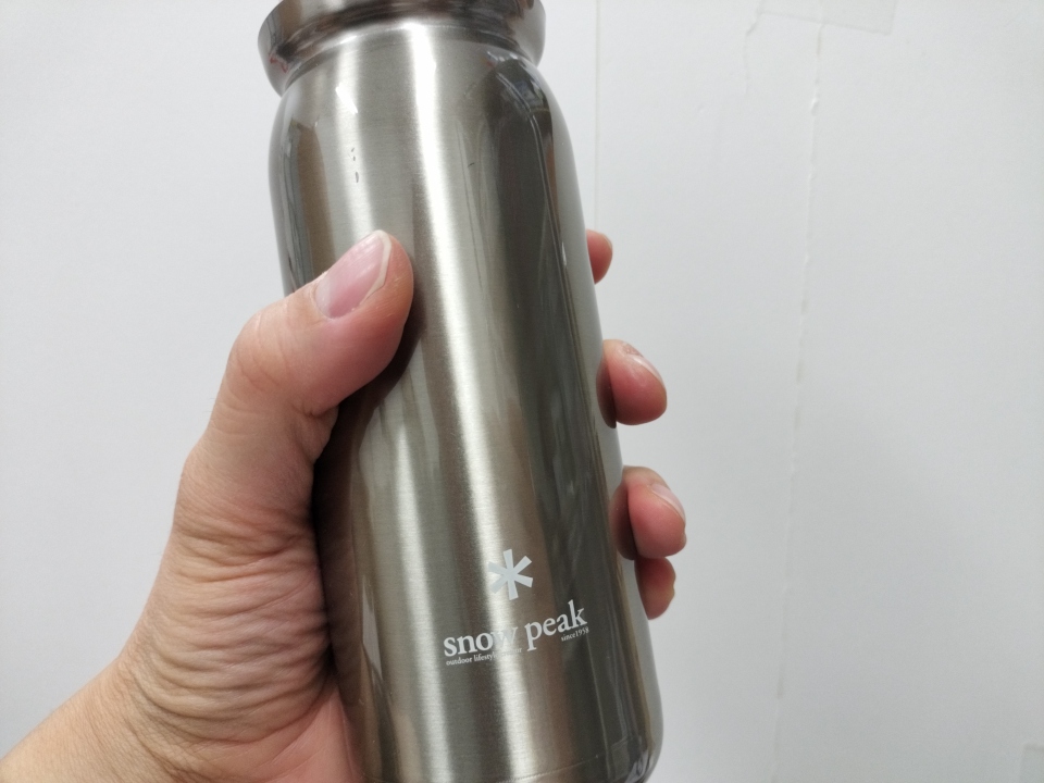 中年おじさんにおすすめするおしゃれで人気のスノーピーク製ステンレスボトル（水筒）はこれ