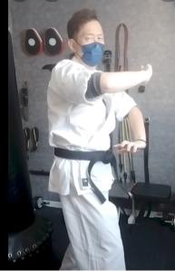 龍変の構え(通り魔・強盗対策)